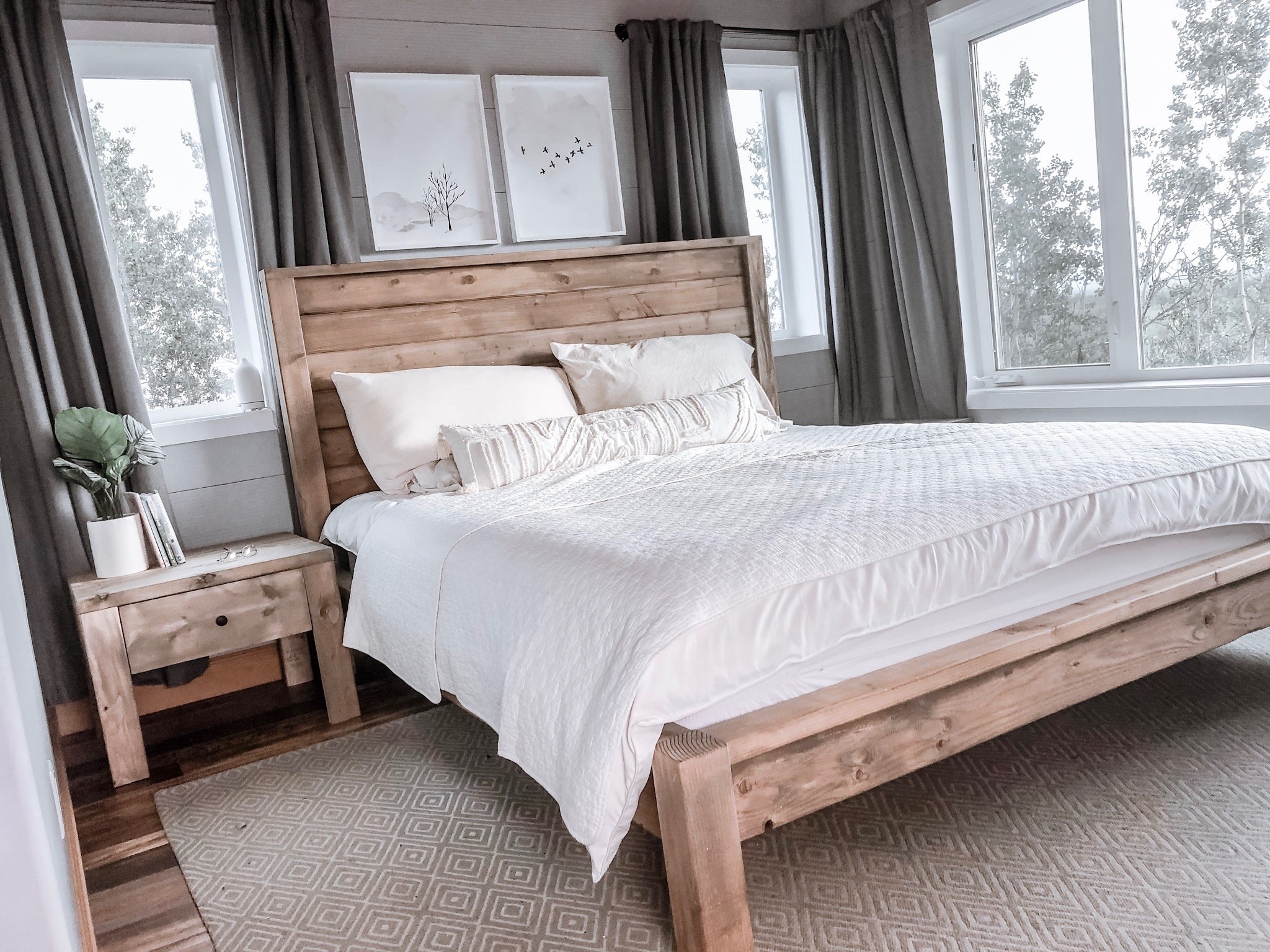 Modern Farmhouse Bed Frame woodworking plan