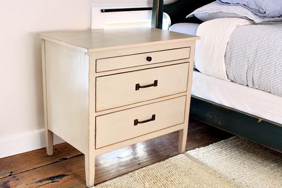 3 Drawer Nightstand - Image 1