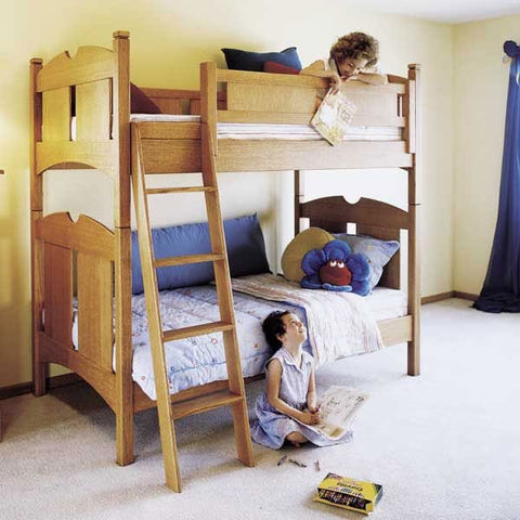 Woodworking Project Paper Plan to Build Kid’s Oak Bunk Beds - Image 1