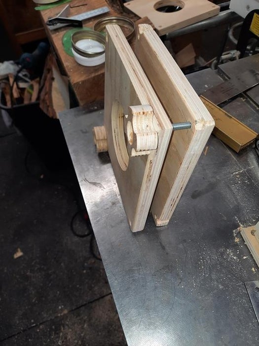 Router Jig: Wood Jar Lid Covers AND Coasters - Image 1