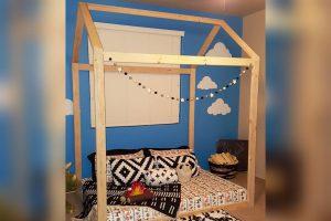 House Bed (twin mattress) - Image 1