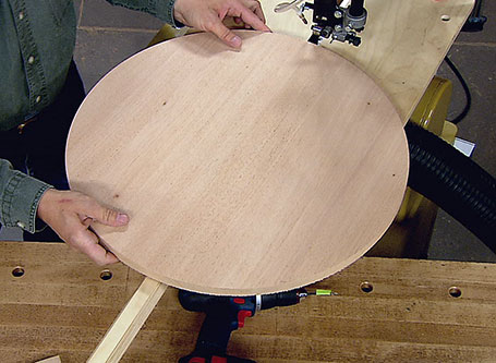 Band Saw Circle Jig woodworking plan