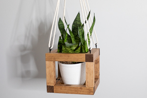 DIY Hanging Planter woodworking plan