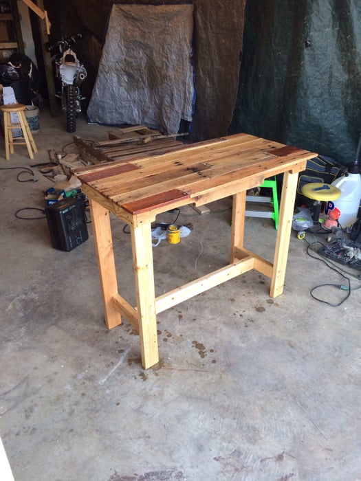 Pallet Table - Image 1