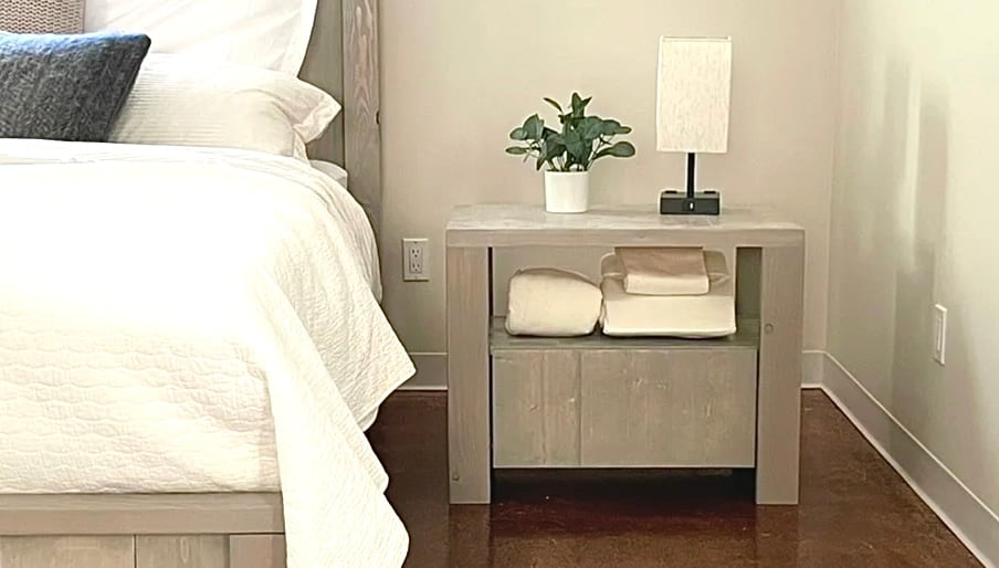 Rustic Modern Farmhouse Nightstand woodworking plan