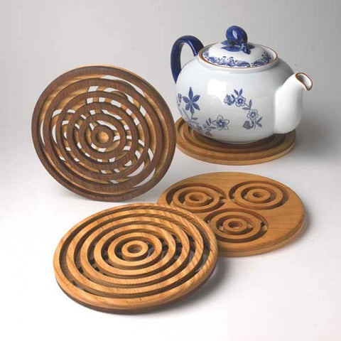 Woodworking Project Paper Plan to Build Trivet Pursuit - Image 1