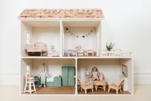 Doll House - Image 1