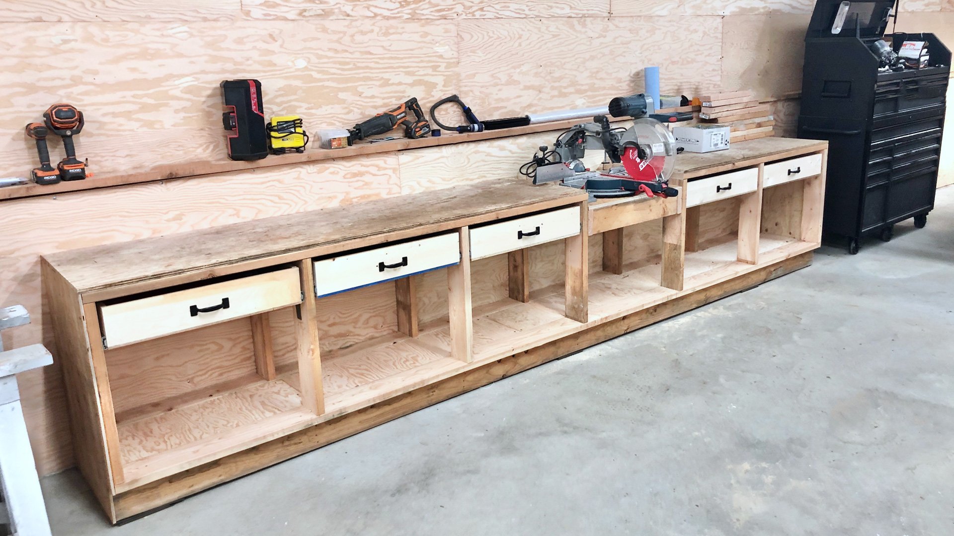 Pony Wall Workbench - Image 1