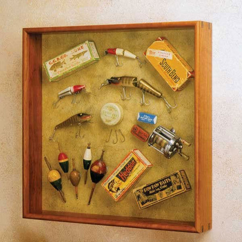 Woodworking Project Paper Plan to Build Shadow Box - Image 1