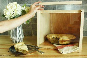 DIY Pie Carrier Display Box woodworking plan
