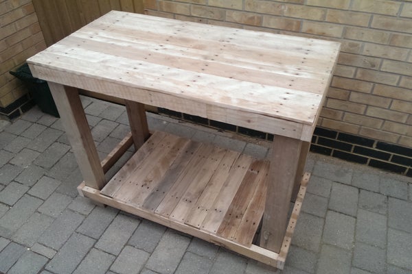 Pallet Workbench - Image 1