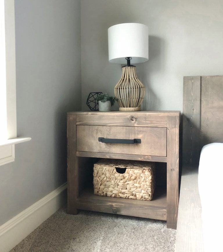 DIY Modern Farmhouse Nightstand woodworking plan