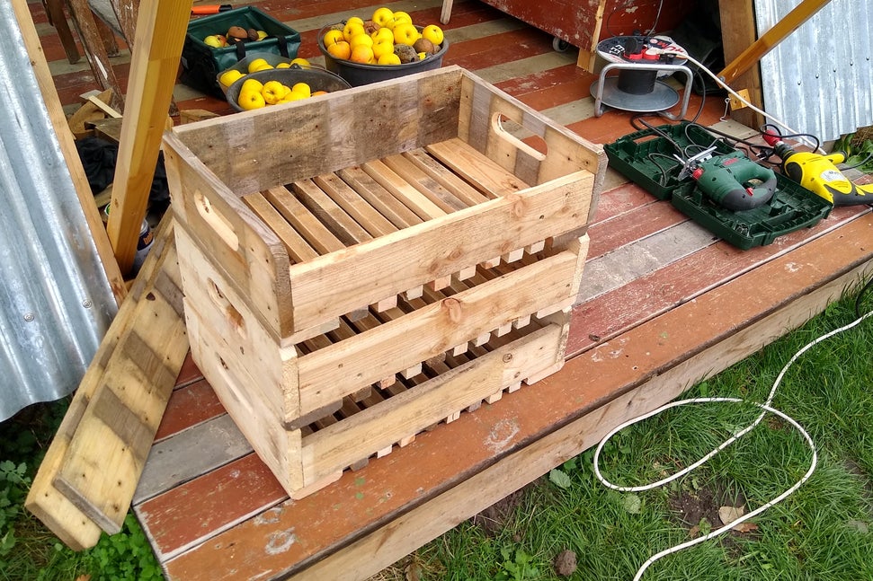 Stackable (Apple) Crates From Used Pallet Wood - Image 1
