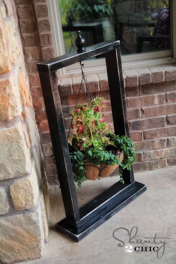 Hanging Basket Wood Stand woodworking plan