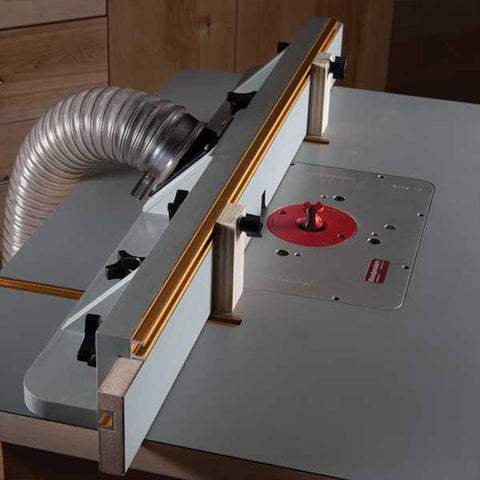 Woodworking Project Paper Plan to Build Router Fence - Image 1