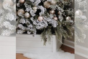 Christmas Tree Stand Box - Image 1