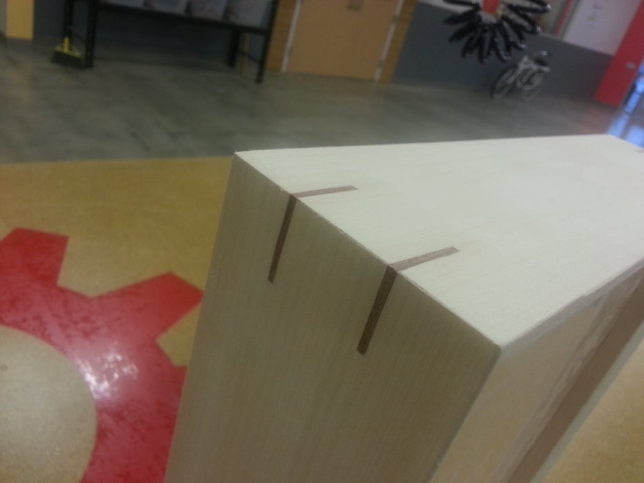 How to Make a Spline Jig to Help Make Your Frames Beautiful at TechShop - Image 1