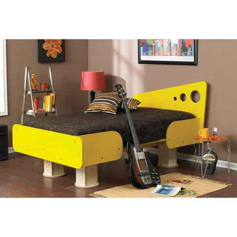 Woodworking Project Paper Plan to Build Knock-Down Bed - Image 1