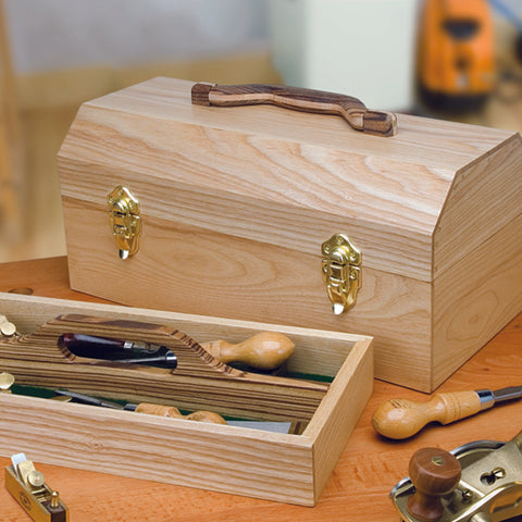 Woodworking Project Paper Plan to Build Craftsman’s Toolbox - Image 1