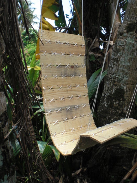 Paracord Laced Pallet, Hanging Chair - Image 1