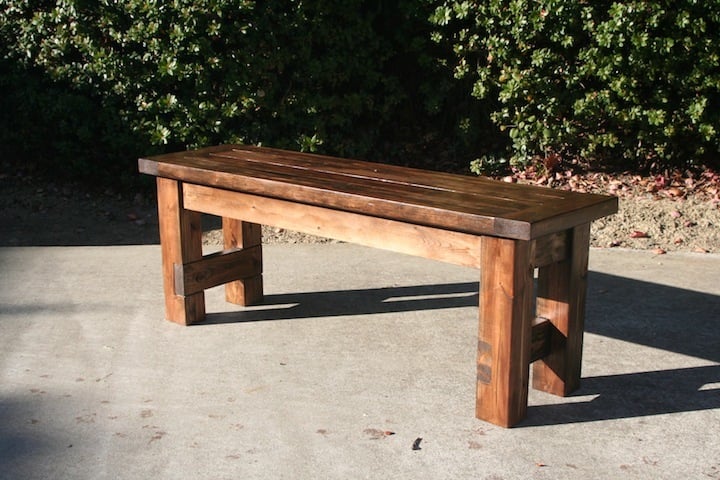 Farmhouse Bench – No Pocket Holes Version woodworking plan