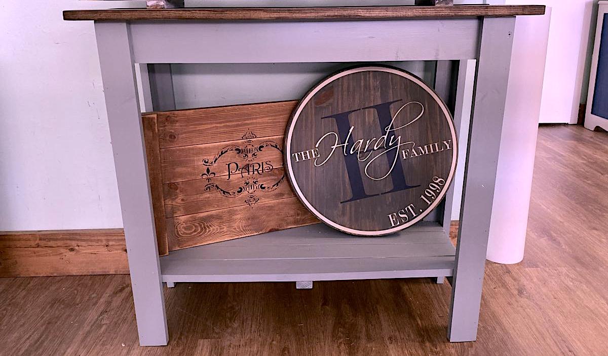 Simple, Cheap and Easy Console Table woodworking plan