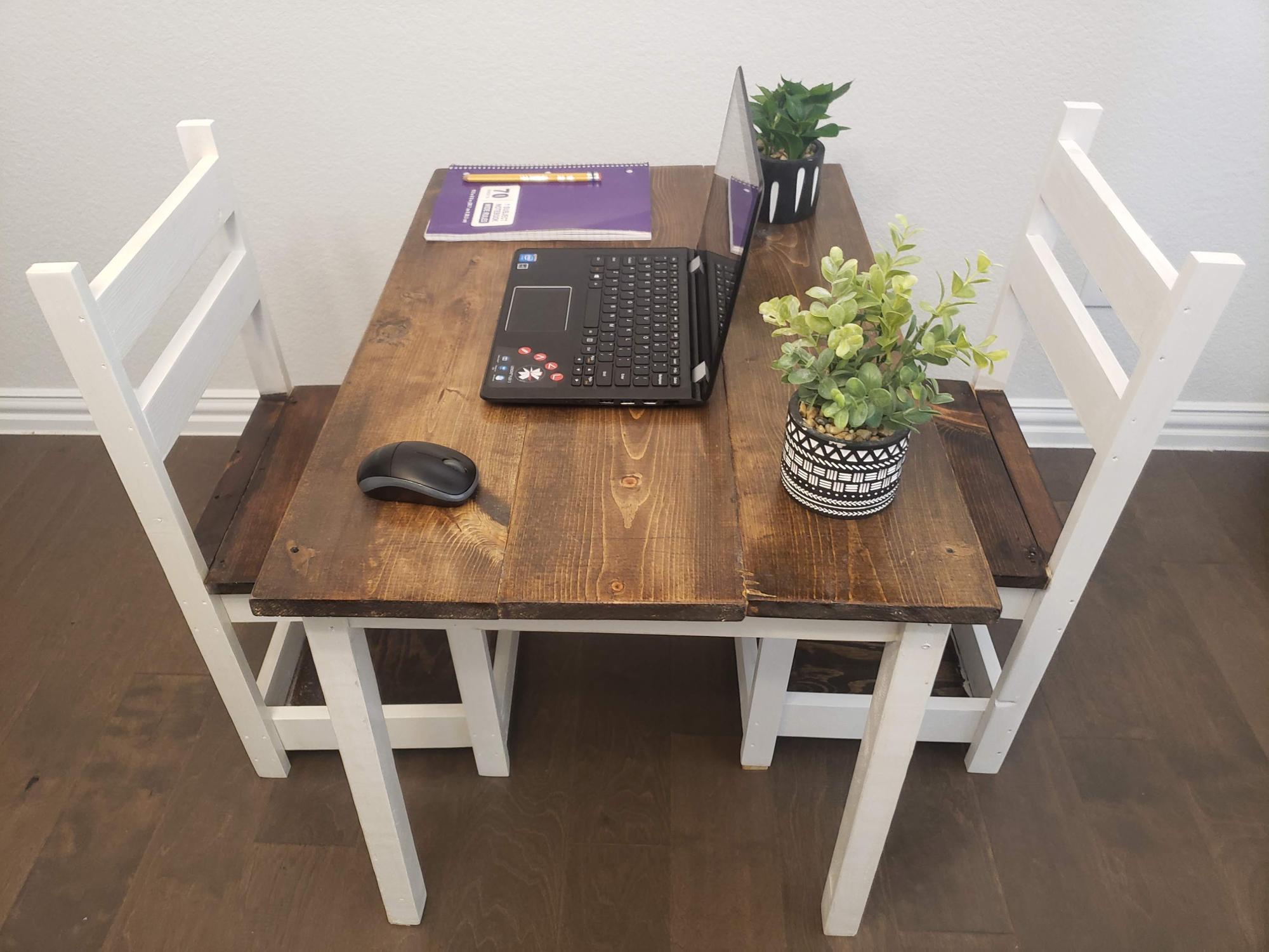 Simplest Kids Play Table - Image 1